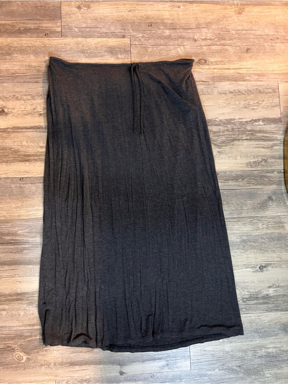 Agnes & Dora Gray Drawstring Maxi Skirt – Cozy + Effortless